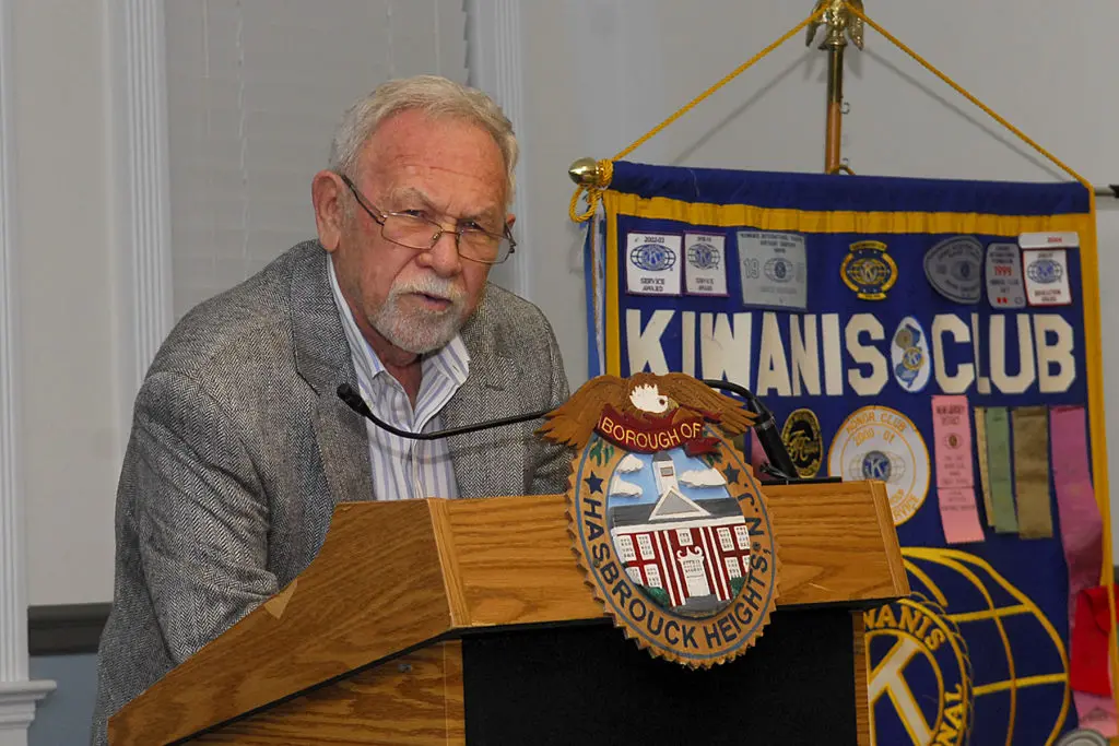 Dr. Burnett Eglow